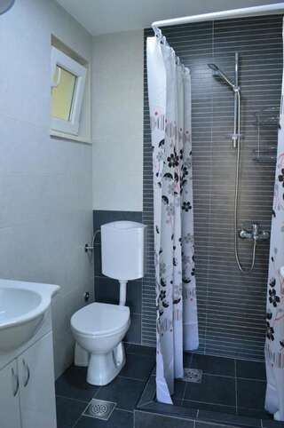 Апартаменты Dajkovic Apartmani Бар Номер-студио-14