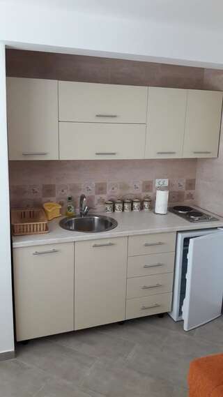 Апартаменты Dajkovic Apartmani Бар Номер-студио-2